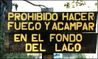Letreros mal escritos y imágenes graciosas.