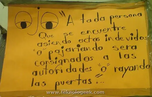 Letreros mal escritos y imágenes graciosas.