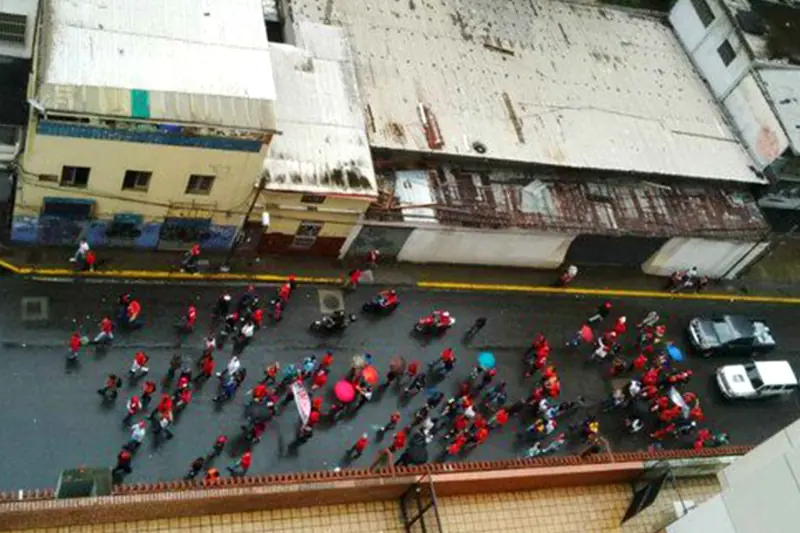 Vzla:Se quedaron si gente, Marcha del PSUV Este domingo