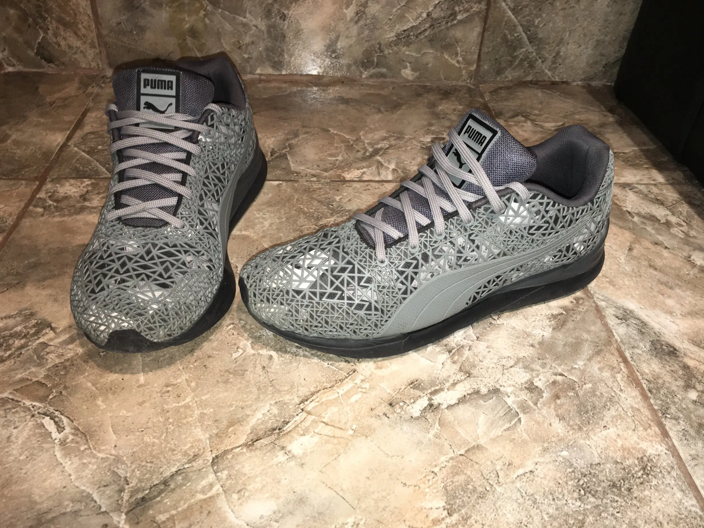 te muestro mis zapatillas te muestro mis zapatillas