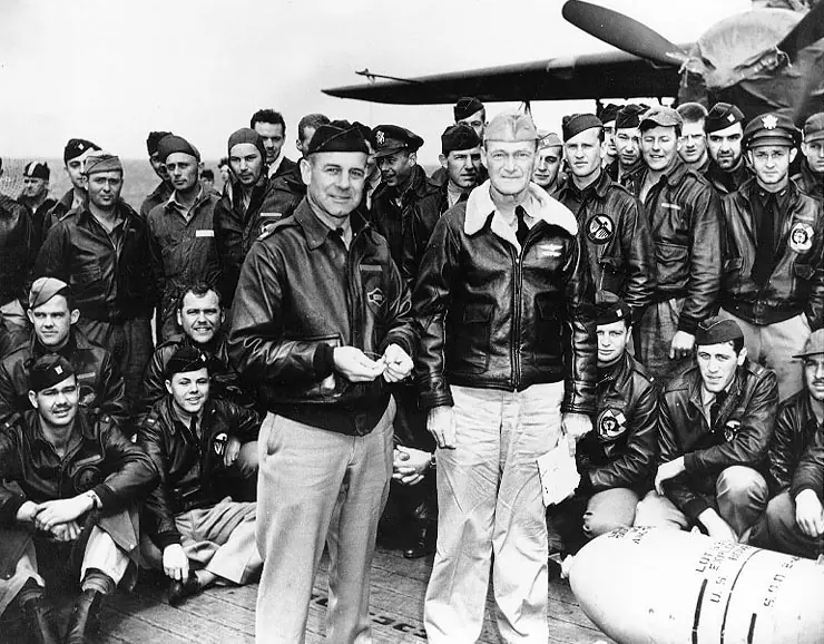 B25