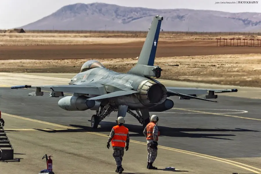 "Nuestra Fuerza Aerea"