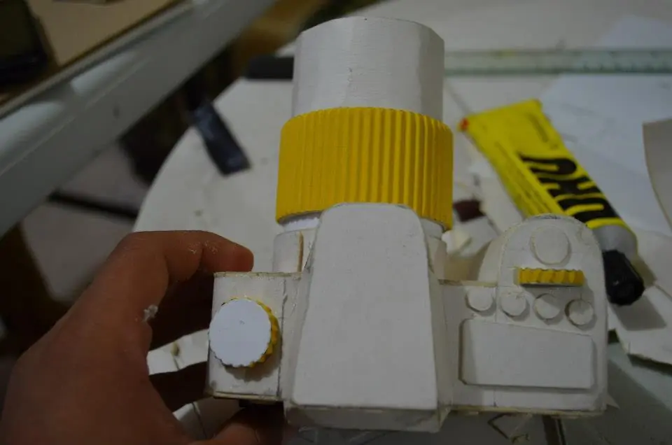 replica