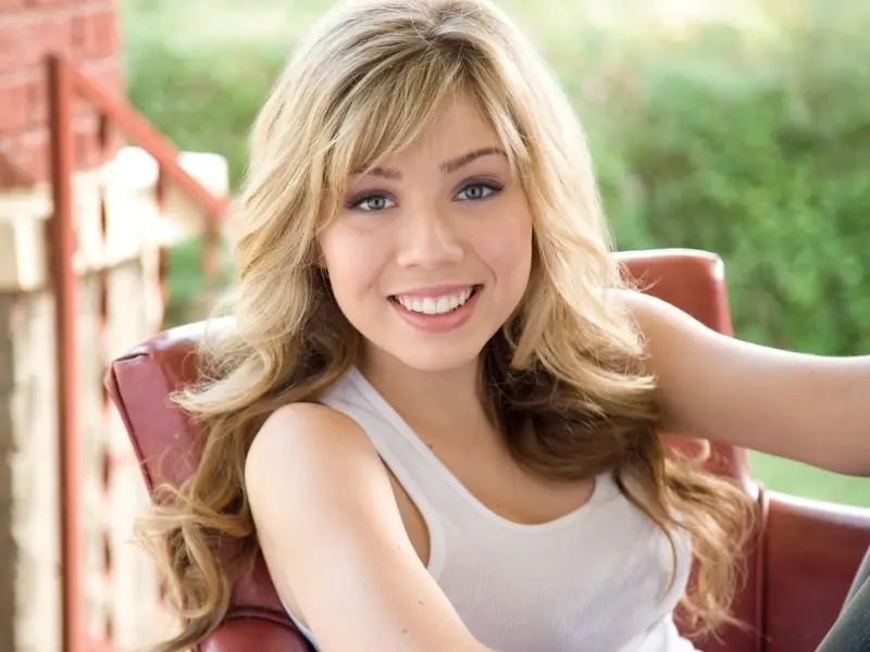 Cuanto miden Las chicas famosas