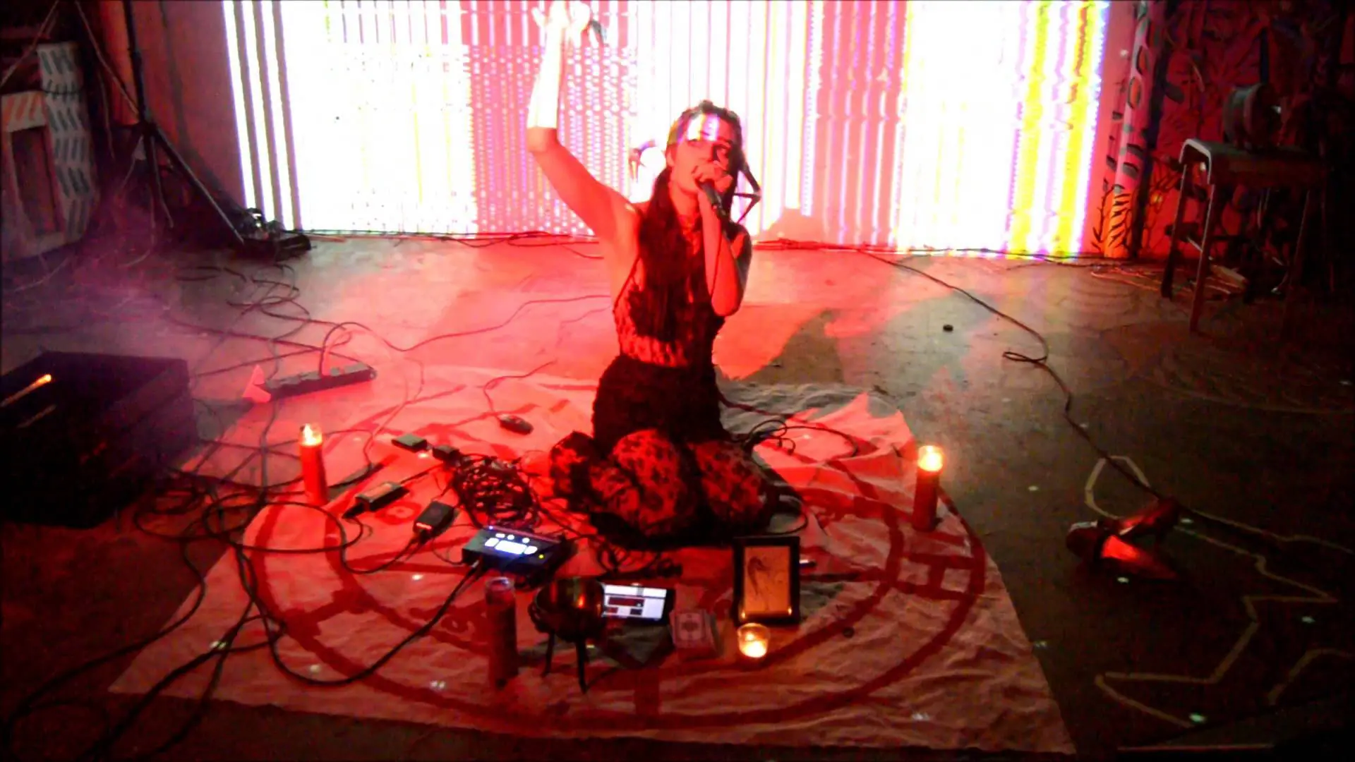 LILITH - La Mujer Que Desafió A Dios (video SIN censura)