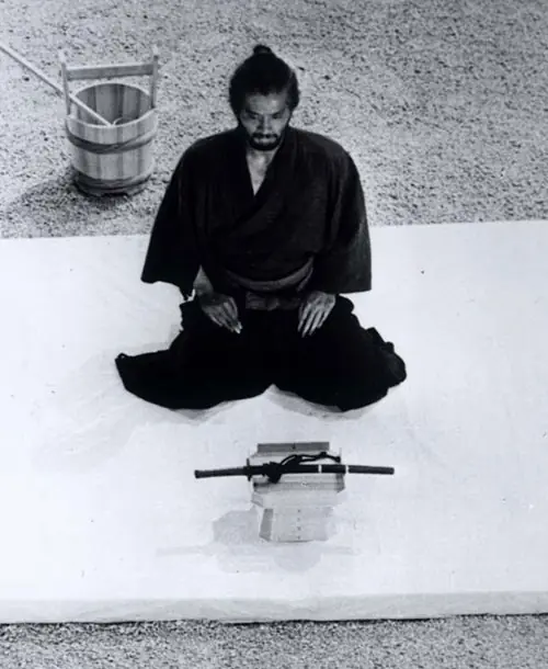 como hacer el harakiri en 10 pasos