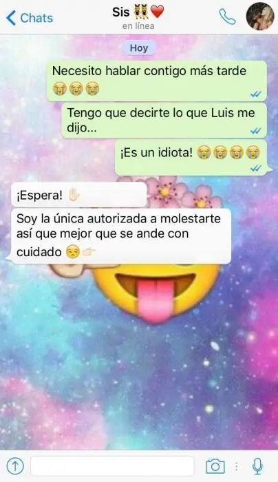 Conversaciones de Whatsapp que suceden entre hermanas