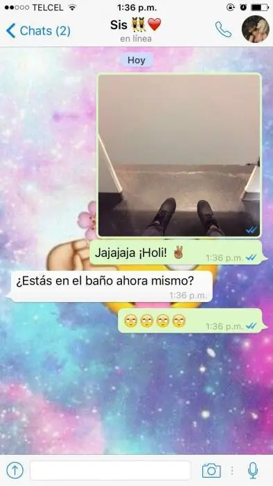 Conversaciones de Whatsapp que suceden entre hermanas