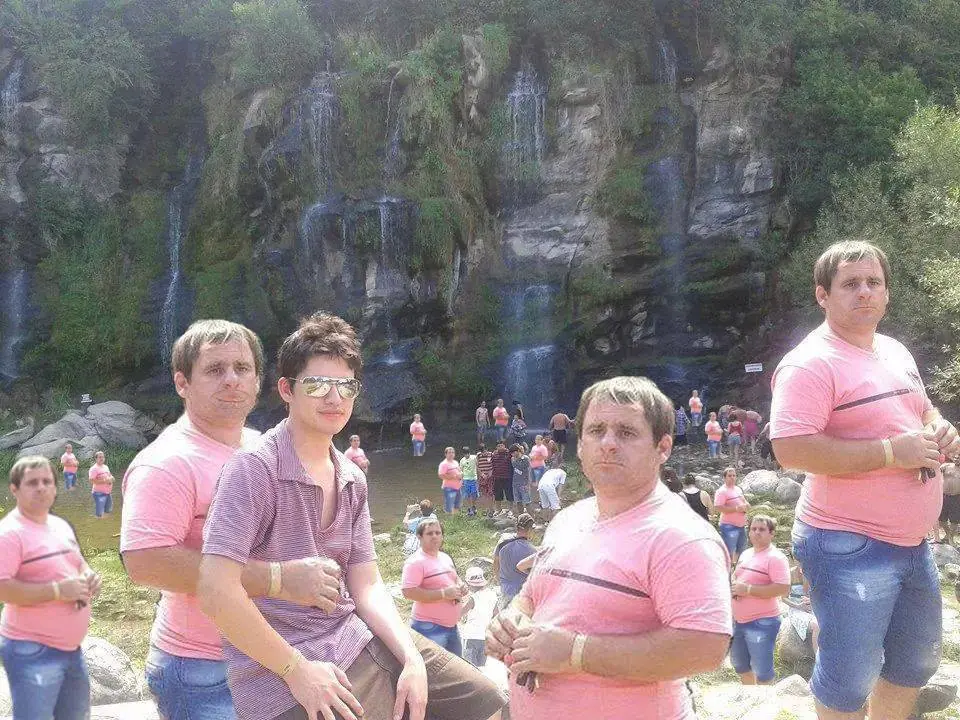 Pidio que le editen la foto, ya se imaginan lo que paso Pidio que le editen la foto, ya se imaginan lo que paso