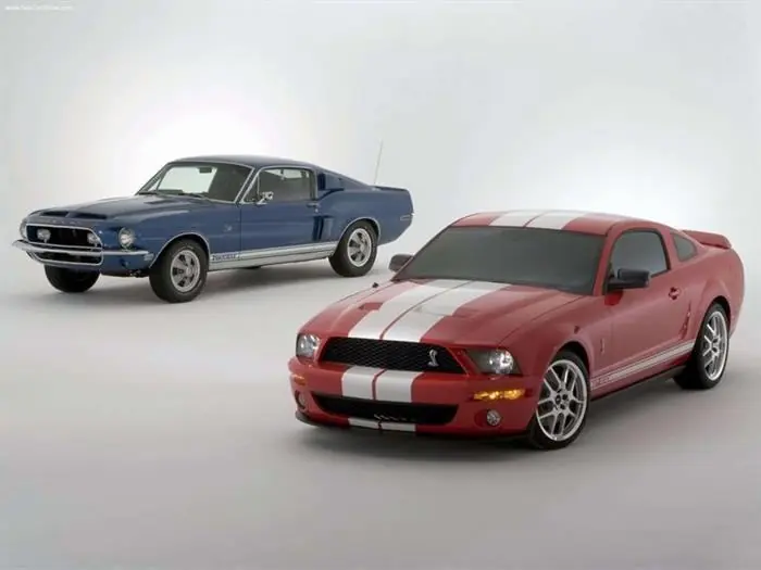 Autos Clásicos vs Modernos: ¿Cuál Te Gusta Más?