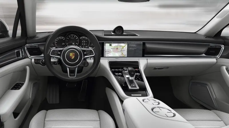 Porsche Panamera: 550 caballos de potencia y transformable