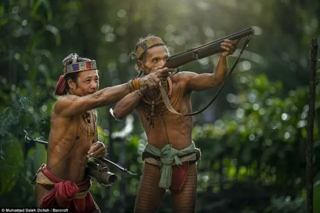 Una tribu que ha logrado mantener alejada de la civilización