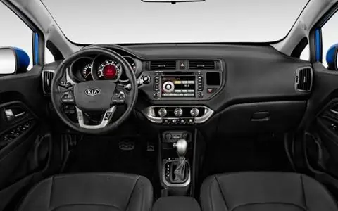 (Vídeo) Nuevo Kia Rio 2016 en México | Motor Evolution