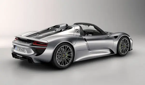 curiosidades que no sabias del Porsche 918 Spyder
