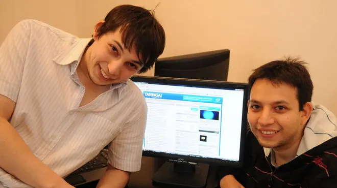 Mi único héroe en este lio amarillo.