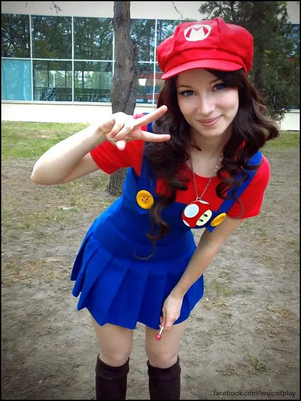cosplayer