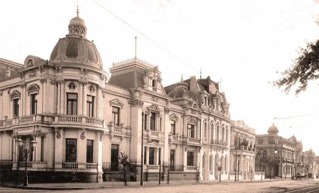 Arquitectura En Chile (Descuido y Estupidez)