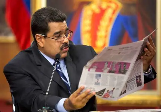 Cuando los políticos hablan al pedo