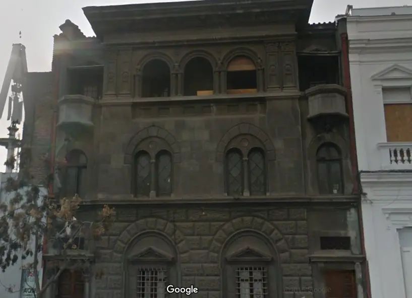 Arquitectura En Chile (Descuido y Estupidez)