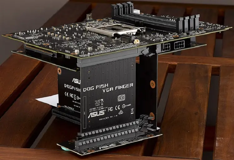 Asus nos sorprende con PC modular futurista !
