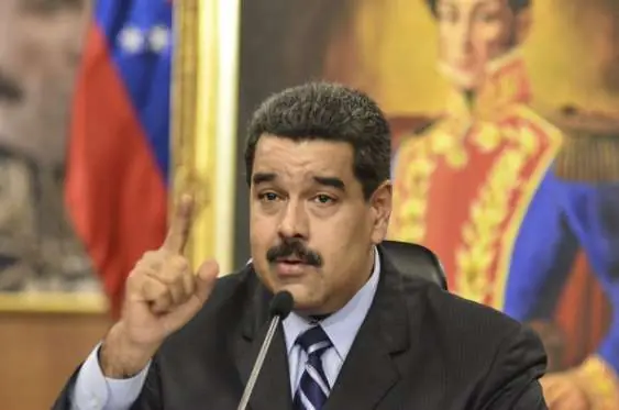 Cuando los políticos hablan al pedo