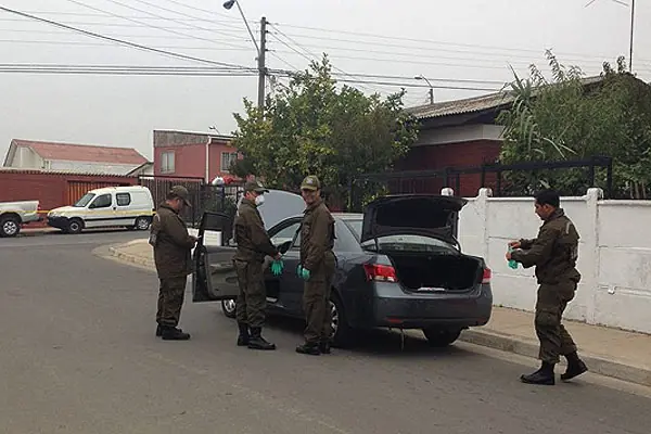 Aplastaron con el auto a delincuente