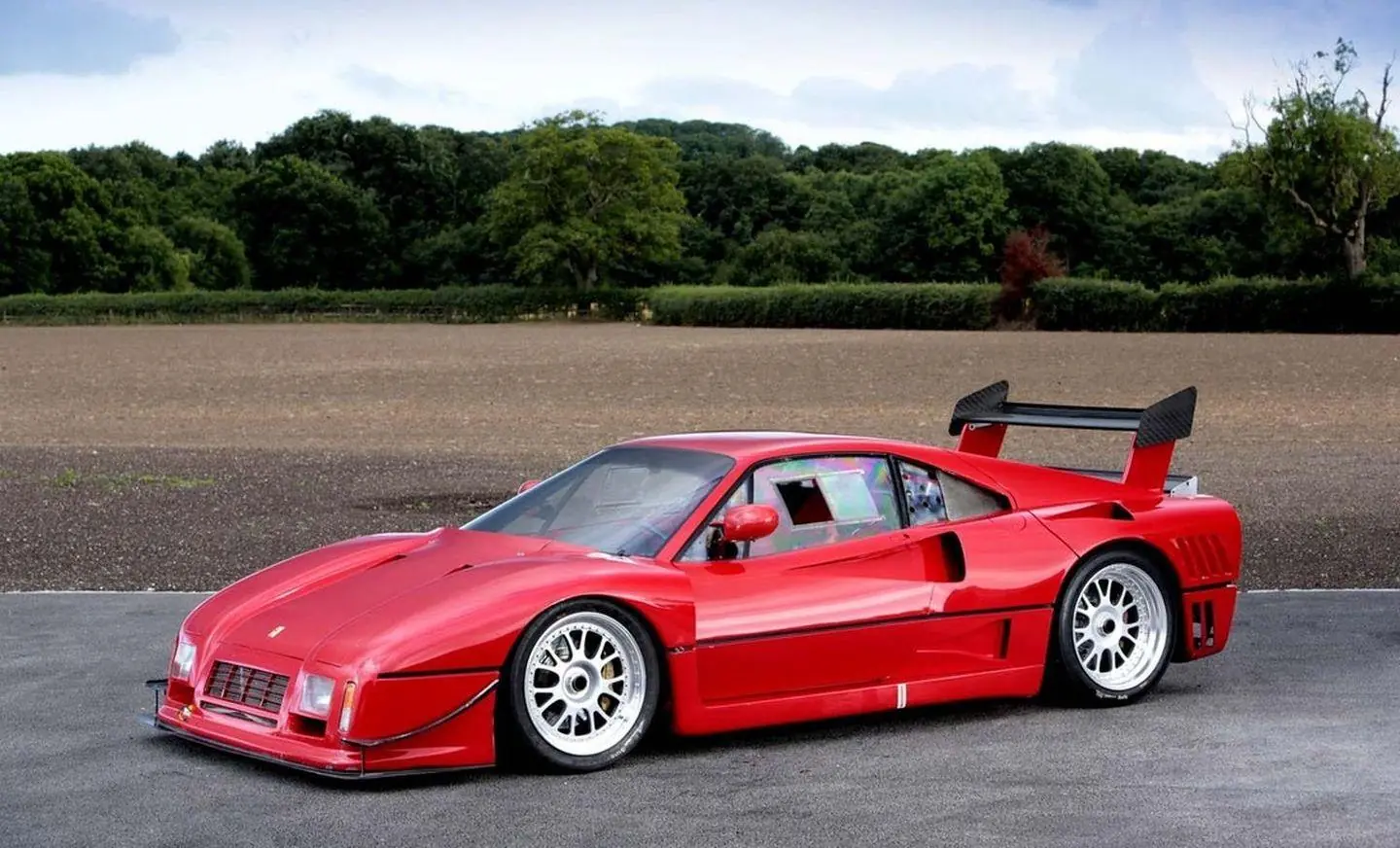 12 curiosidades q te harán ver con otros ojos al Ferrari F40 12 curiosidades q te harán ver con otros ojos al Ferrari F40