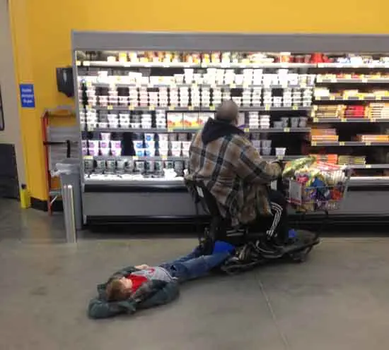 Mientras tanto en Walmart; Las 30 cosas más extrañas Mientras tanto en Walmart; Las 30 cosas más extrañas