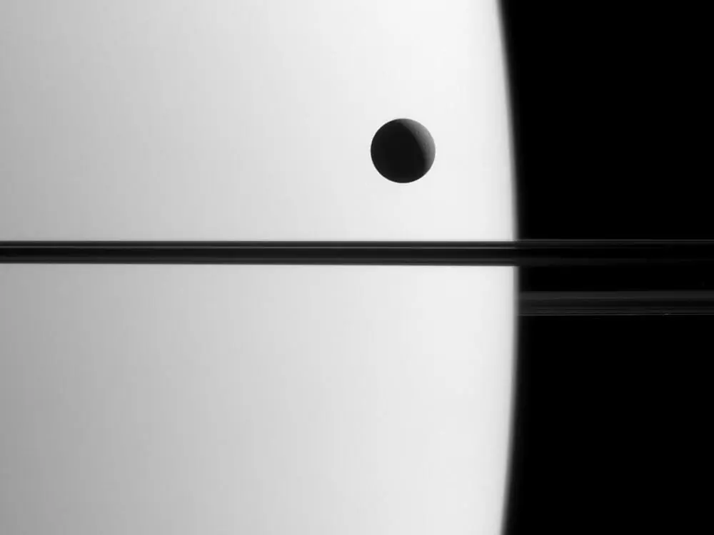 Fotos impresionantes del espacio exterior con descripción.