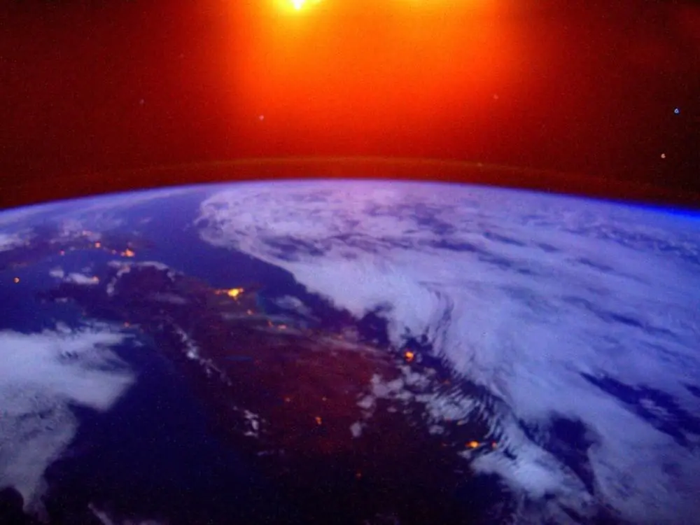 Fotos impresionantes del espacio exterior con descripción.