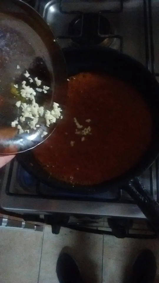 cocinando de noche
