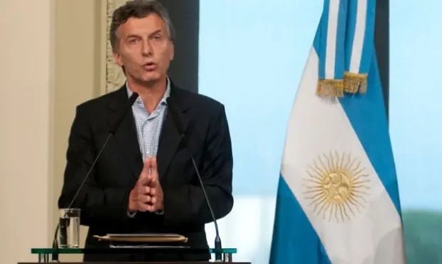 El jueves 10 asume Nuestro presidente | Taringa de fiesta