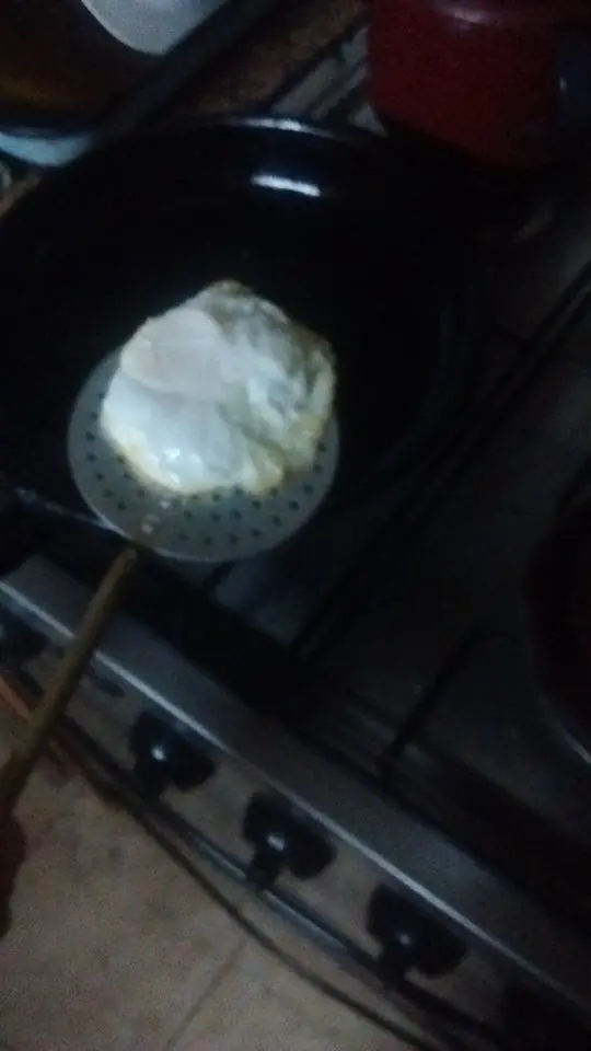 Me vino hambre a las 1:00 y me salvaron unos fideos Me vino hambre a las 1:00 y me salvaron unos fideos