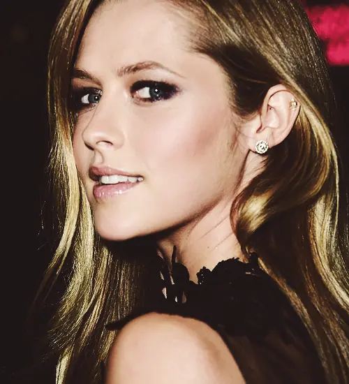 Teresa Palmer, ricura...