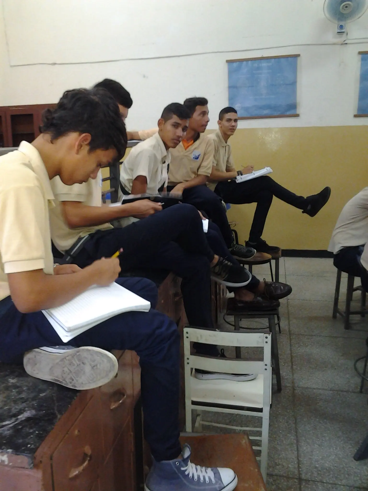 sin oficio
