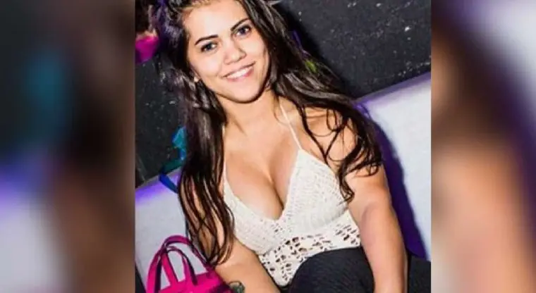 Karina Lemos, la enana más sexy del mundo