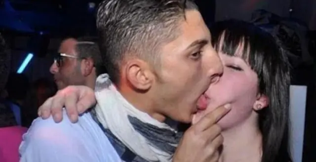 Parejas detestablemente románticas para vomitar