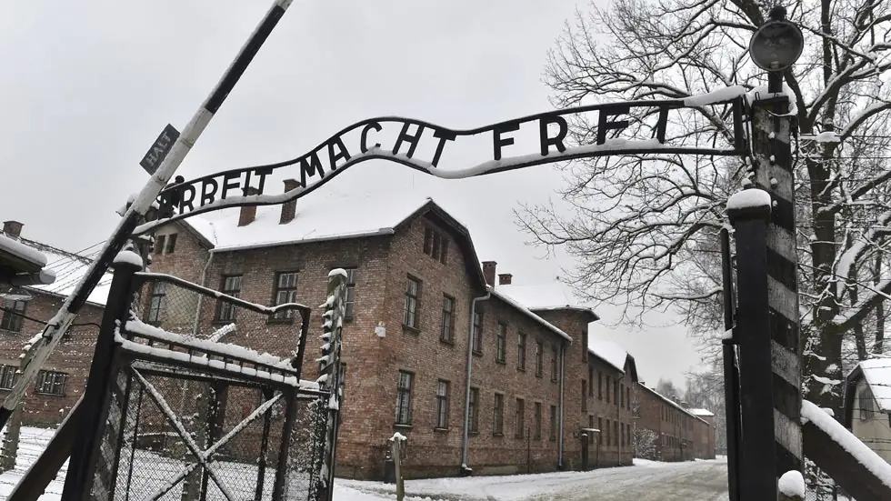 La increíble historia del único 'voluntario de Auschwitz'