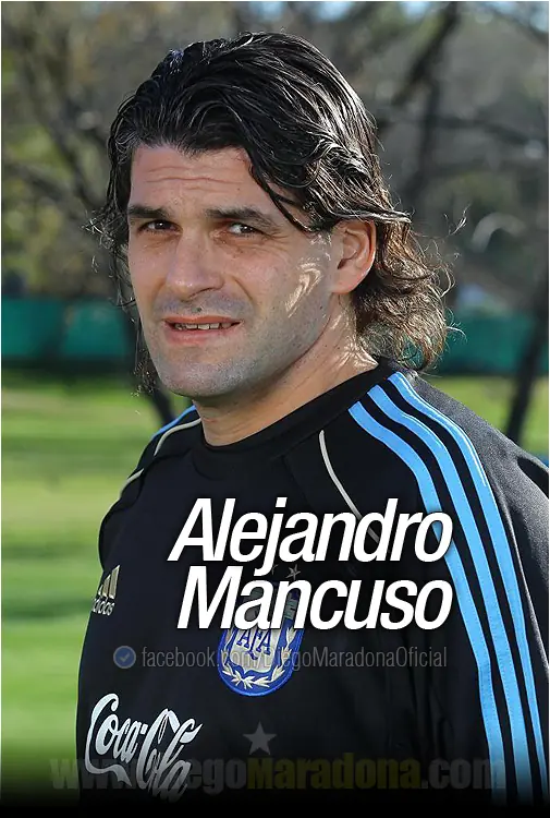 Maradona Ataca! Aplausos...