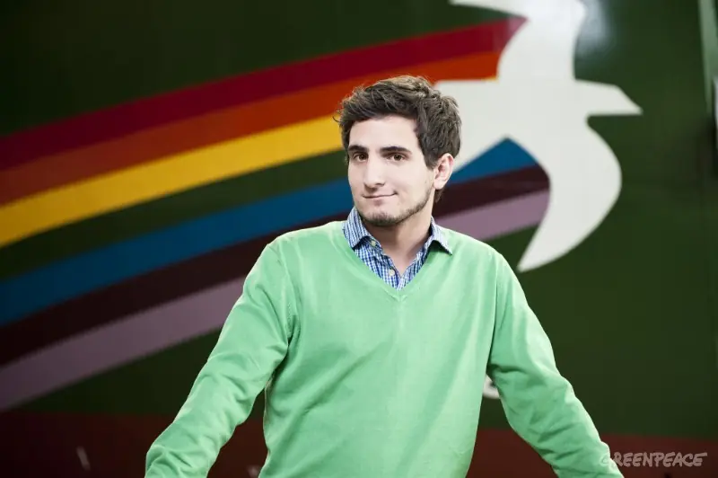 Pablo un argentino en el Rainbow Warriors 3.