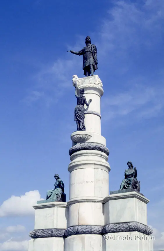estatua