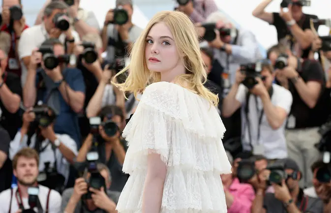 Elle Fanning contó cómo le gustaría que sea su futuro