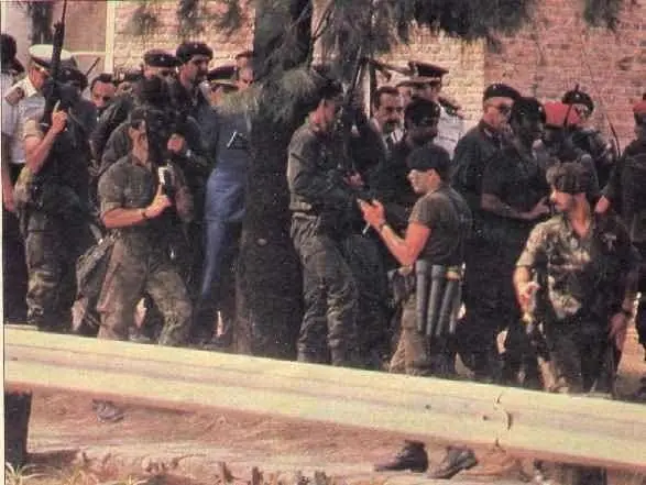 La batalla de la Tablada : La ultima locura guerrillera La batalla de la Tablada : La ultima locura guerrillera