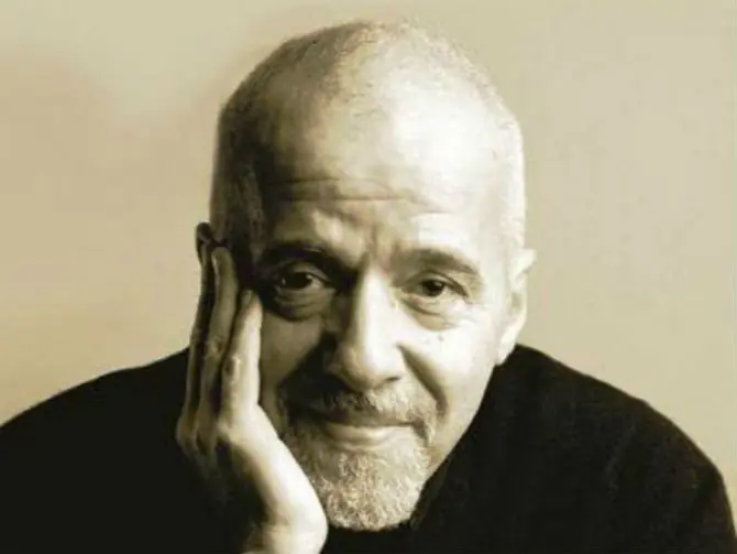 ¿Paulo Coelho sobrevalorado? 5 Razones para No leerlo.