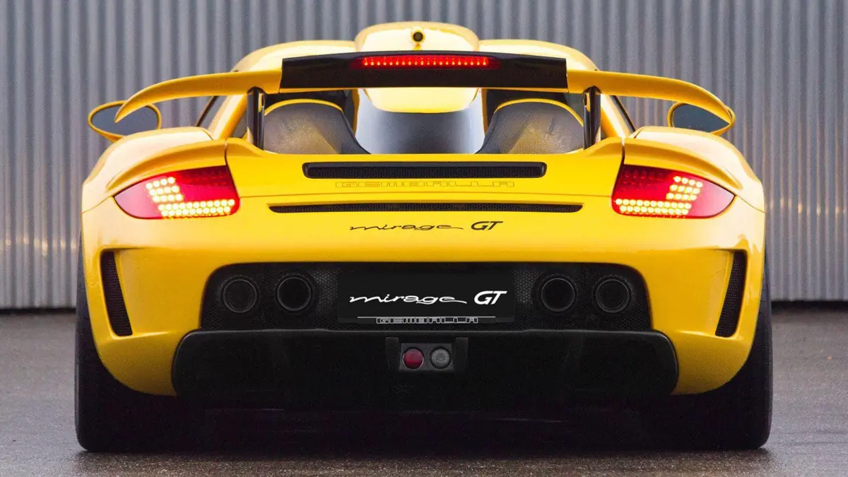 5 coches que solo son aptos para amantes del exceso 5 coches que solo son aptos para amantes del exceso