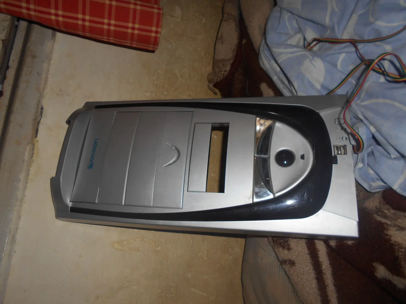 Tunnié full gamer un viejo gabinete de pc re feo