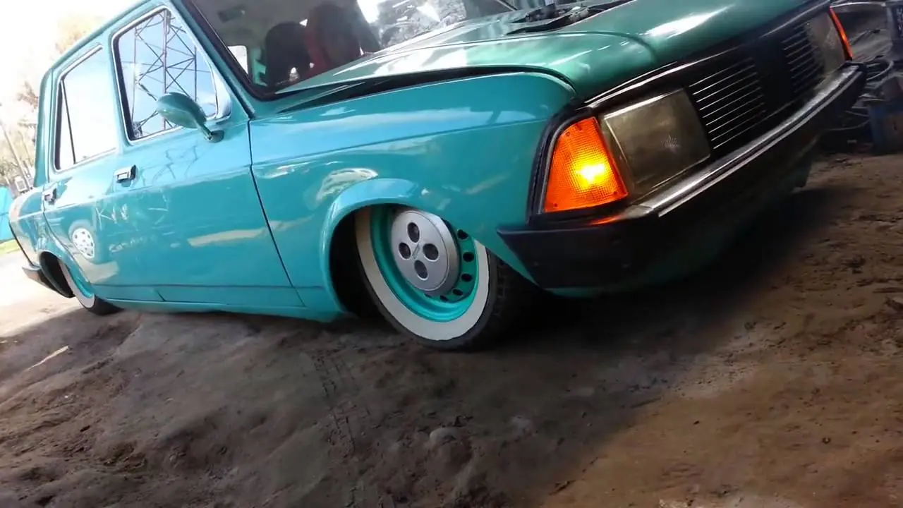 Autos Al Piso