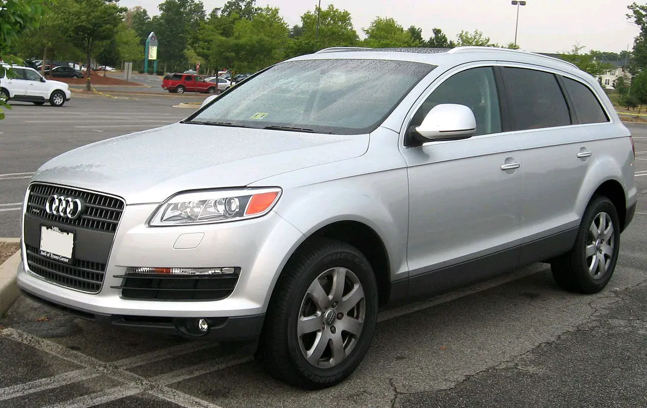 AUDI Q7 2010 2011 2012 2013 2014 Service Manual