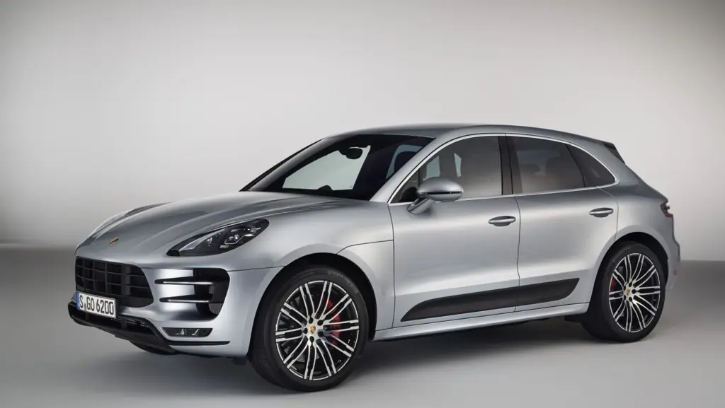 Porsche Macan Turbo Performance Package (2016) con 440cv