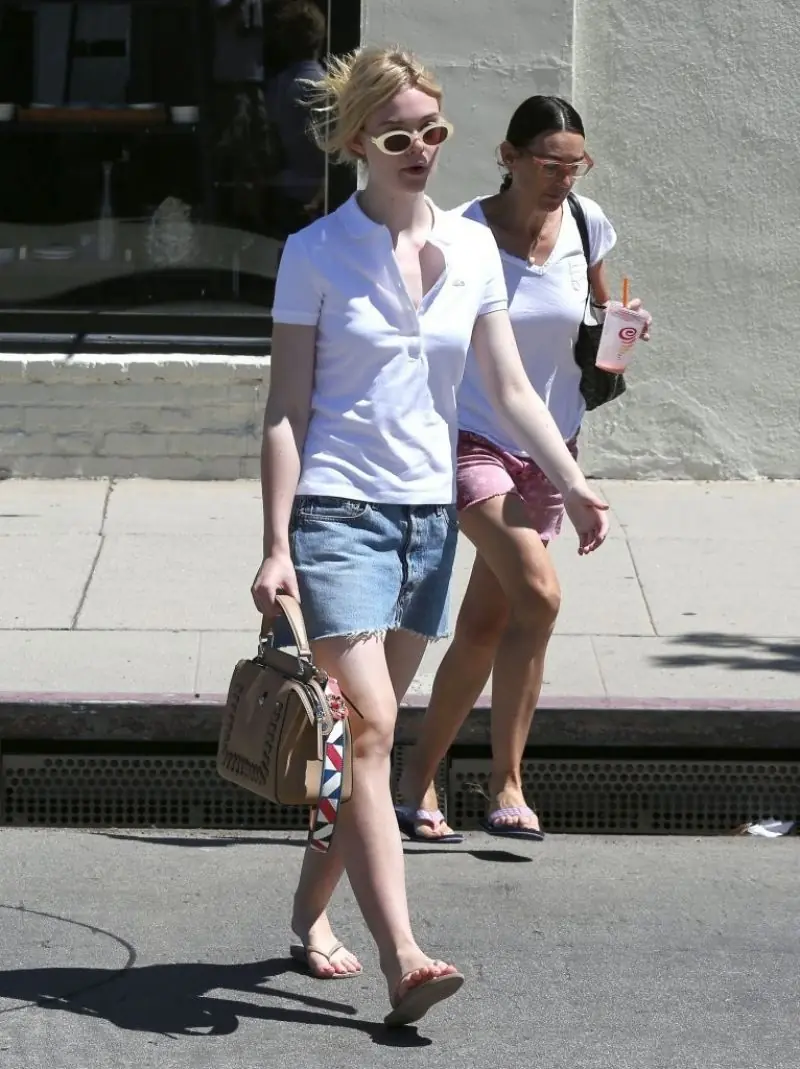 Elle Fanning in Mini Skirt - [1/9/2016]